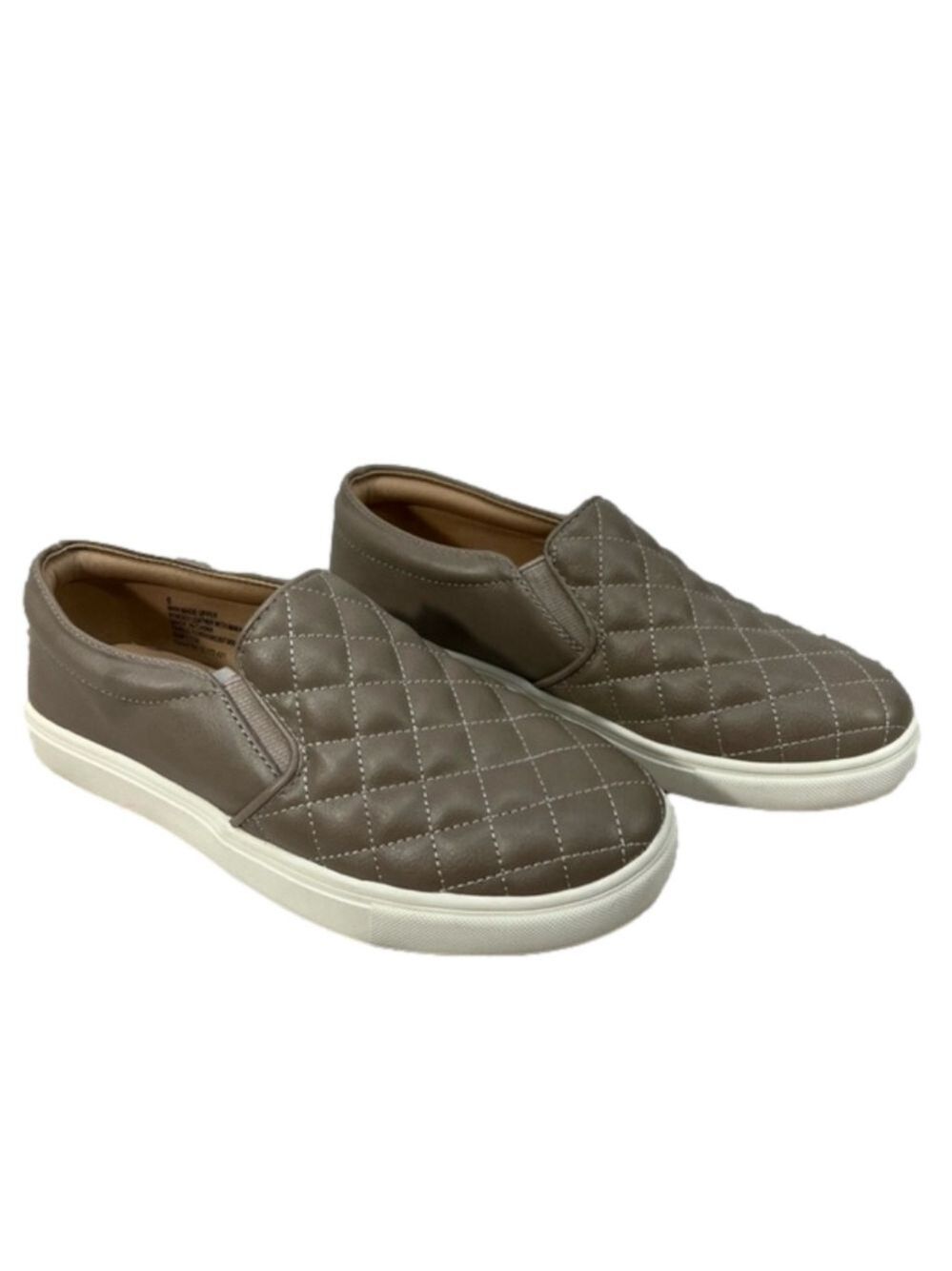 A New Day Women's Quilted Sneakers Size 6 Like New